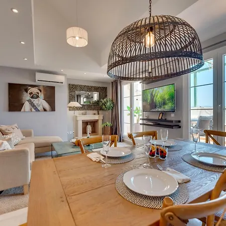Elegant 2 Bdrm Penthouse With Sea Views And Pools شقة ماربيا