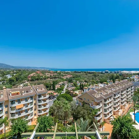 Appartement Elegant 2 Bdrm Penthouse With Sea Views And Pools