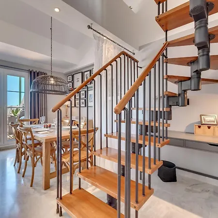 Elegant 2 Bdrm Penthouse With Sea Views And Pools * Marbellac