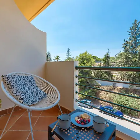 Elegant 2 Bdrm Penthouse With Sea Views And Pools Διαμέρισμα *