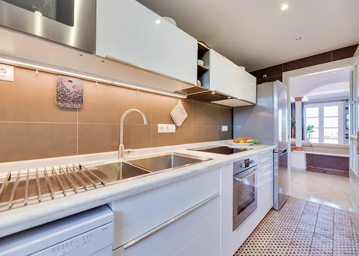 Apartamento Elegant 2 Bdrm Penthouse With Sea Views And Pools