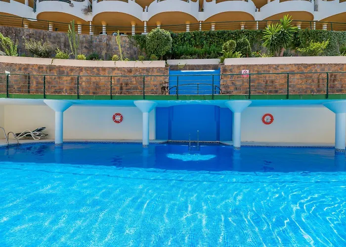 Apartament Elegant 2 Bdrm Penthouse With Sea Views And Pools *